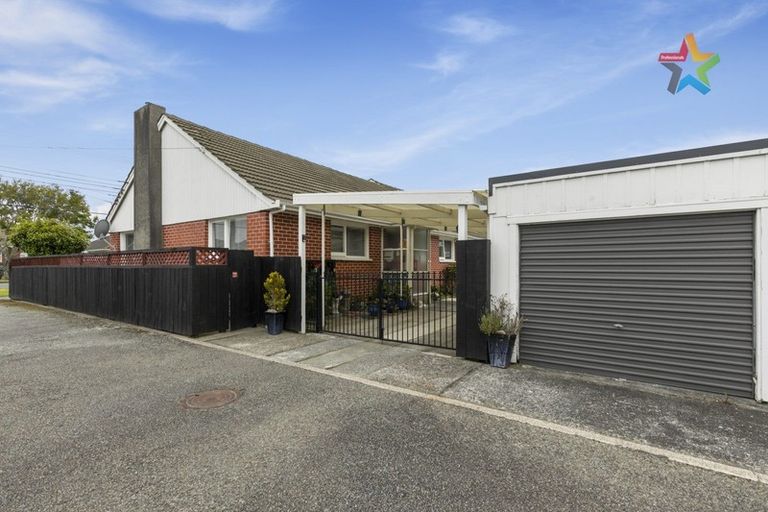 Photo of property in 128 Epuni Street, Epuni, Lower Hutt, 5011