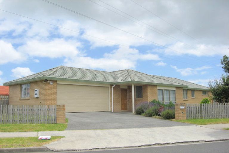Photo of property in 21 Morewa Place, Takanini, 2112