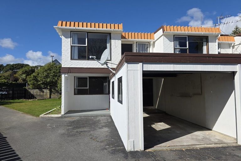 Photo of property in 9a Ash Grove, Ranui, Porirua, 5024