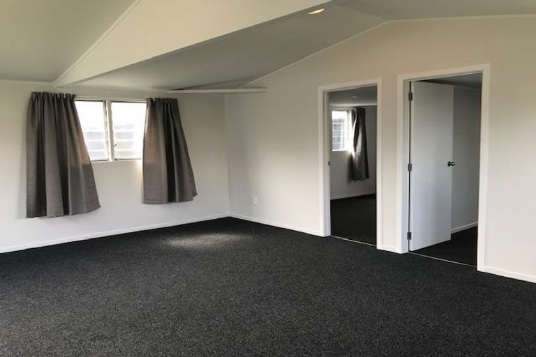 Photo of property in 104 Fisher Crescent, Otara, Auckland, 2023