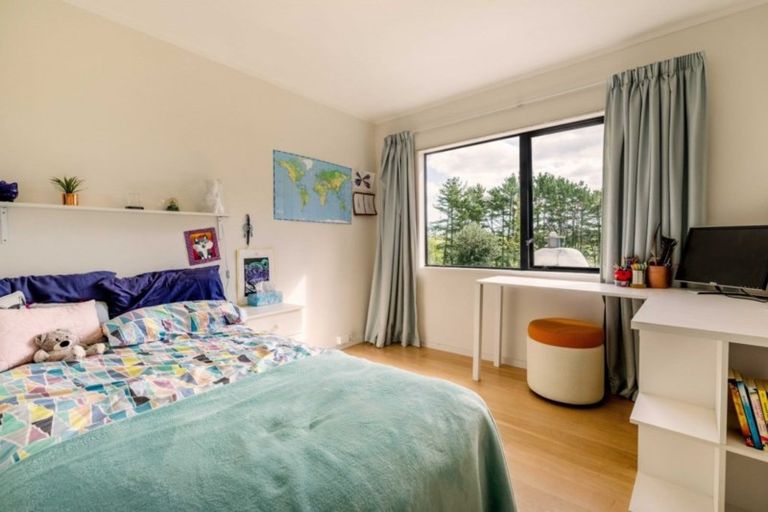 Photo of property in 74 Valley Road, Waimauku, 0881