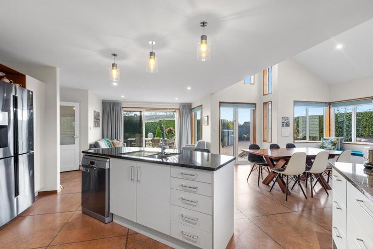 Photo of property in 15 Sissinghurst Court, Bethlehem, Tauranga, 3110