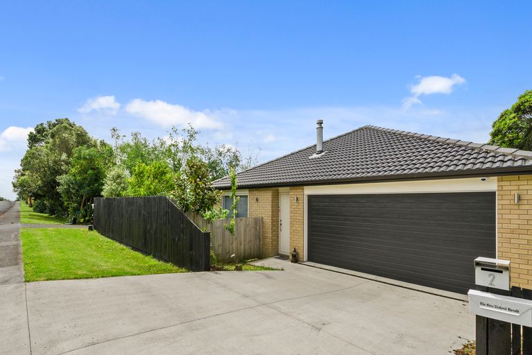 Photo of property in 2 Puriri Road, Pukekohe, 2120