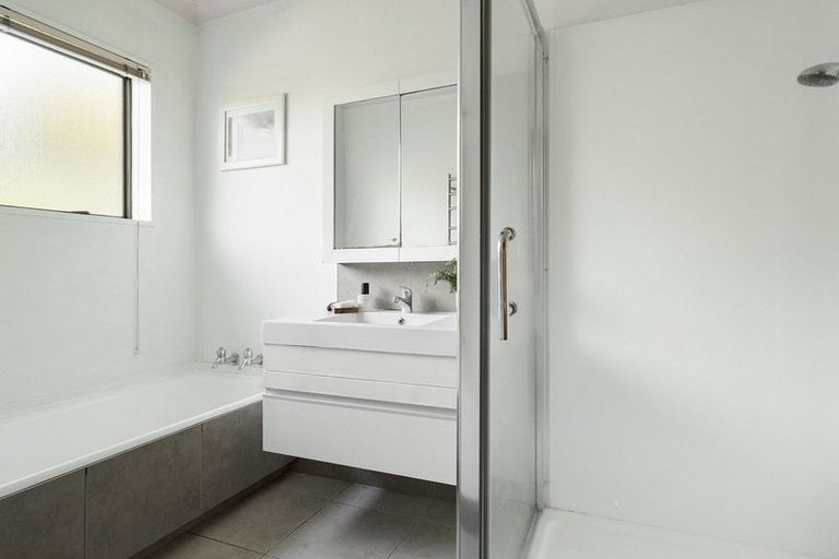 Photo of property in 415 Devonport Road, Tauranga South, Tauranga, 3112