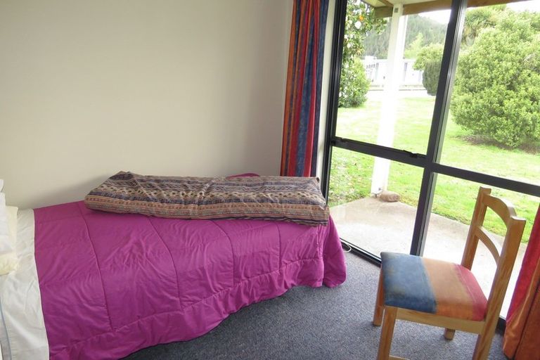 Photo of property in 20 Walsh Street, Reefton, 7830