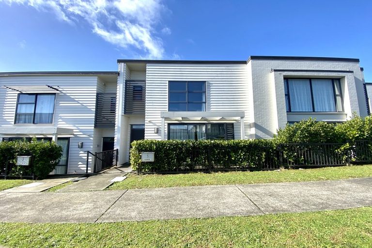 Photo of property in 5 Louis Braille Lane, Flat Bush, Auckland, 2019