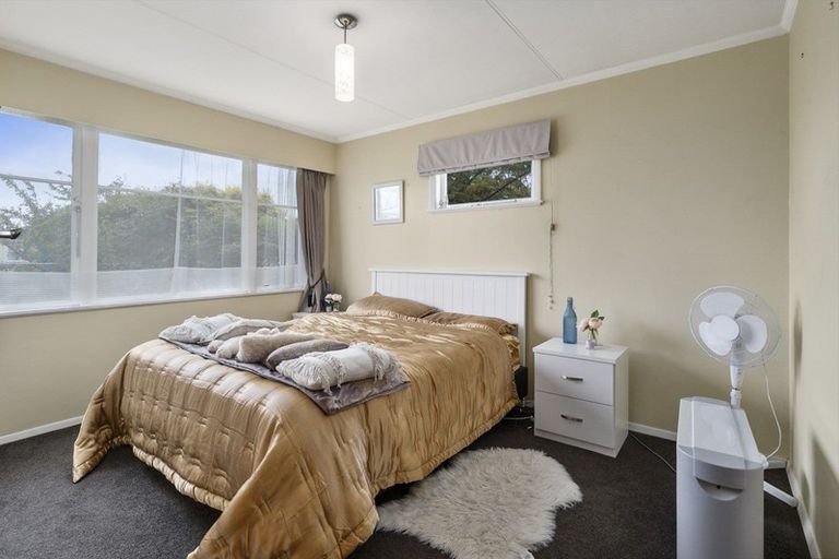 Photo of property in 1 Sefton Avenue, Highbury, Palmerston North, 4412