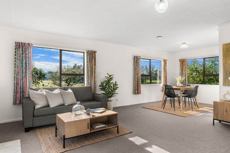 Photo of property in 299 Tauraroa Road, Maungakaramea, Whangarei, 0178