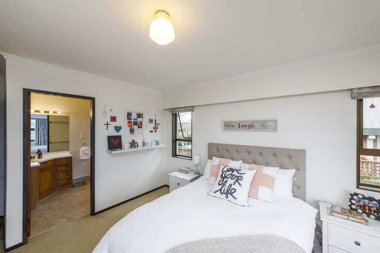 Photo of property in 13a Ouse Street, Rongotea, 4476