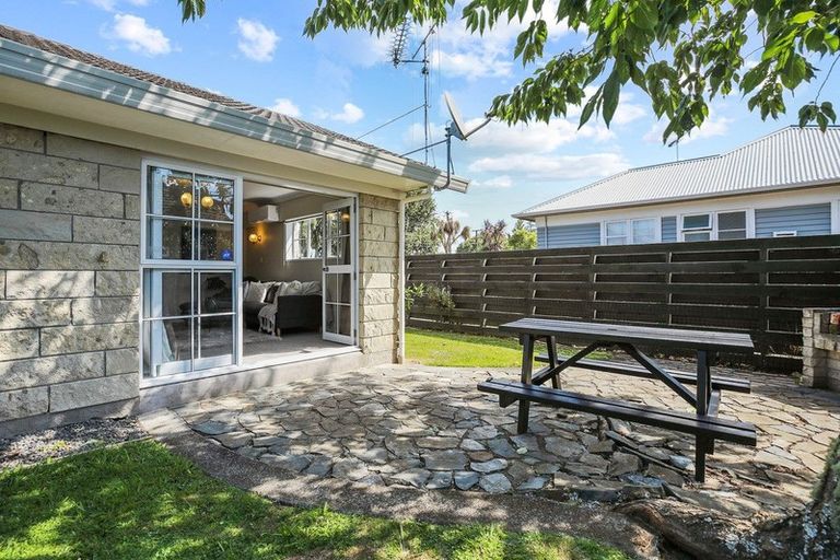 Photo of property in 54a Williams Street, Cambridge, 3434