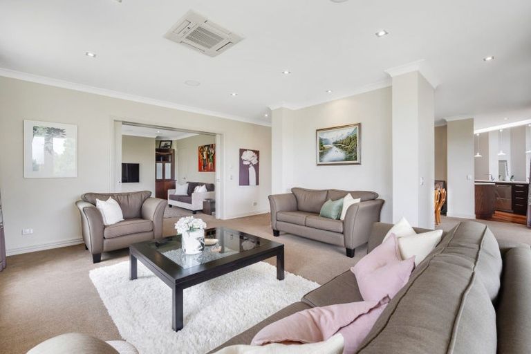 Photo of property in 509 Whitford Road, Whitford, Howick, 2571