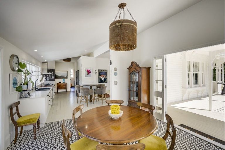 Photo of property in 19 Tuki Tuki Road, Haumoana, Hastings, 4180