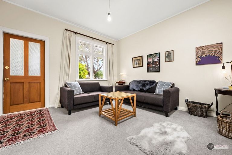 Photo of property in 6 Sandford Street, Trentham, Upper Hutt, 5018