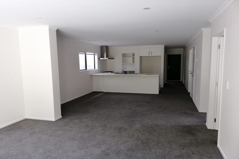 Photo of property in 69 Melksham Drive, Churton Park, Wellington, 6037