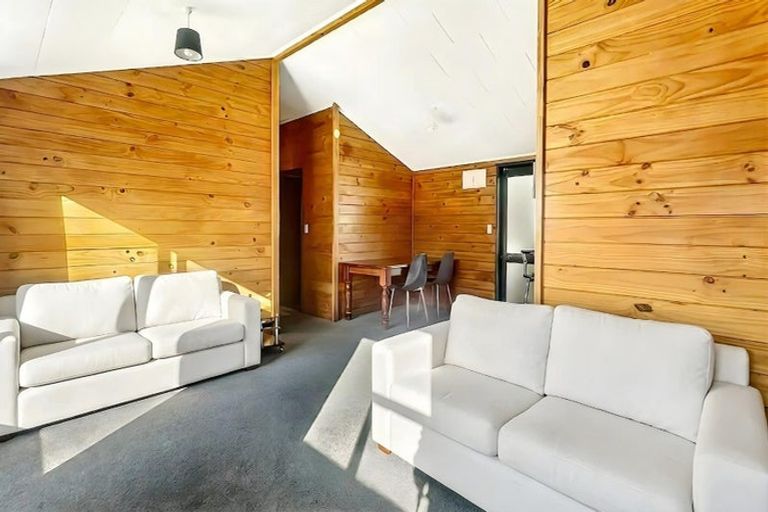 Photo of property in 31a Kellett Road, Ranui, Auckland, 0612