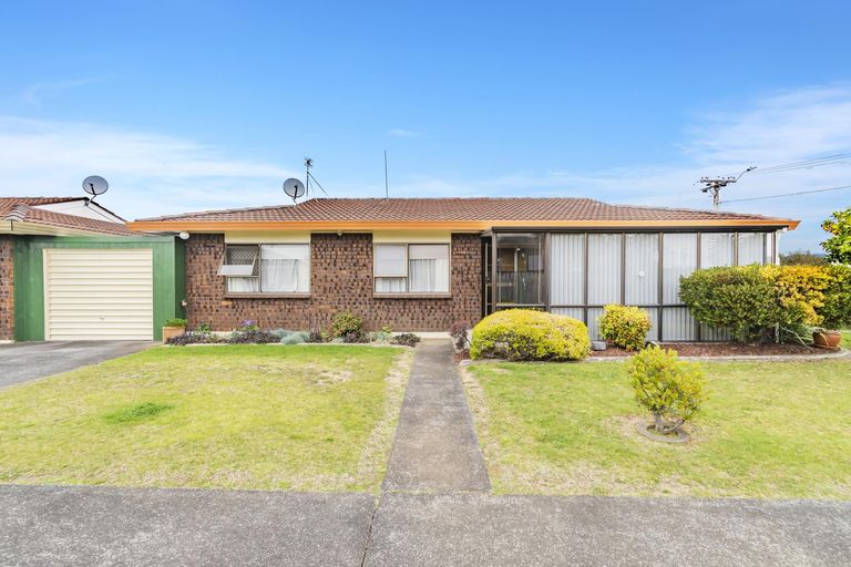 Photo of property in 1/12 Duke Street, Papakura, 2110