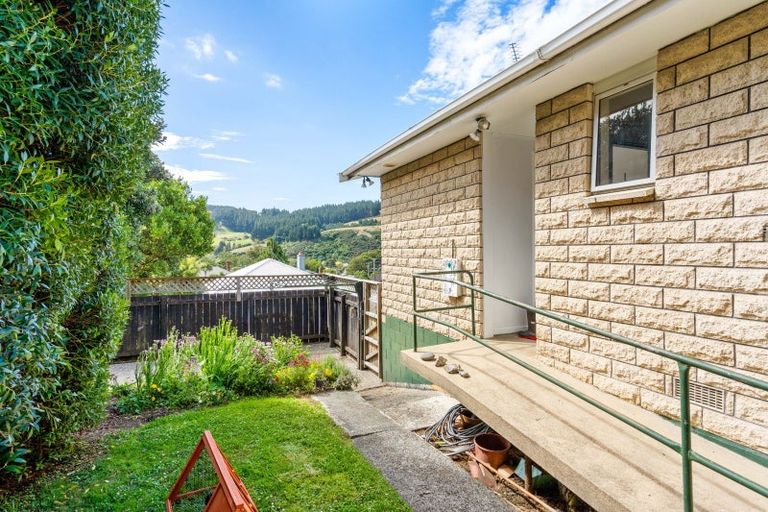 Photo of property in 4 Springdon Avenue, Sawyers Bay, Port Chalmers, 9023