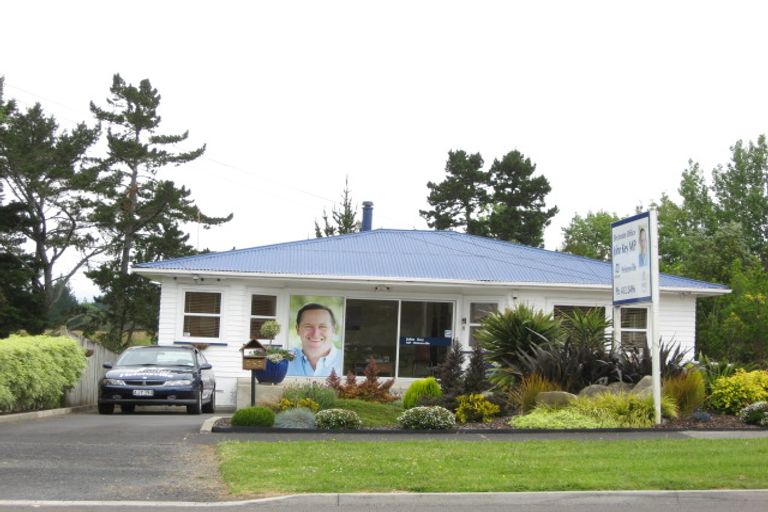 Photo of property in 365 Main Road, Huapai, Kumeu, 0810