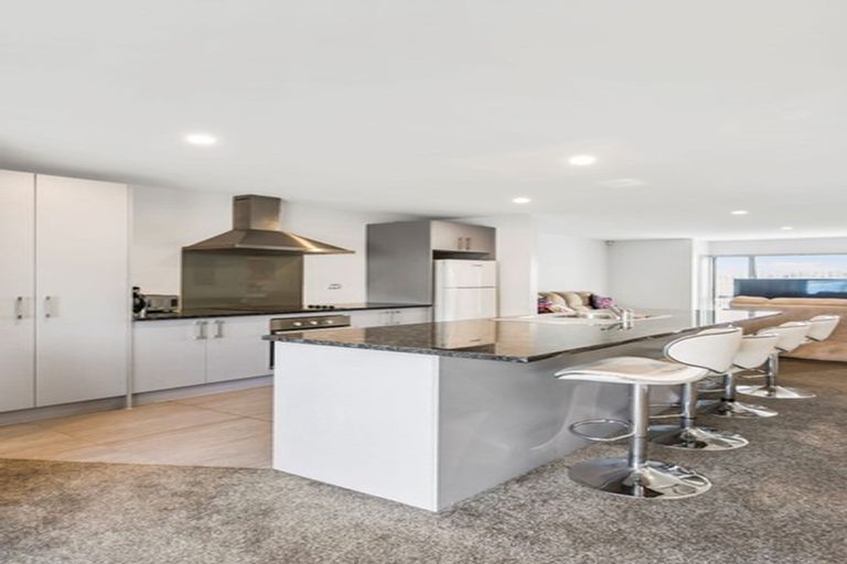 Photo of property in 90 Arion Road, Takanini, 2112