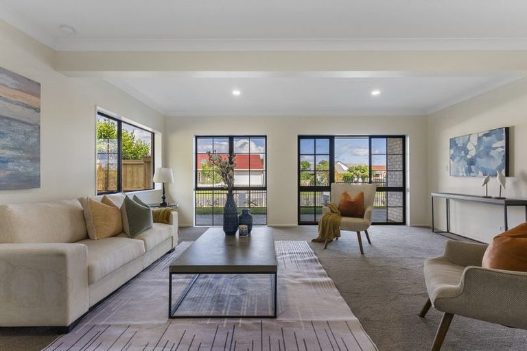 Photo of property in 6 Westview Court, Somerville, Auckland, 2014