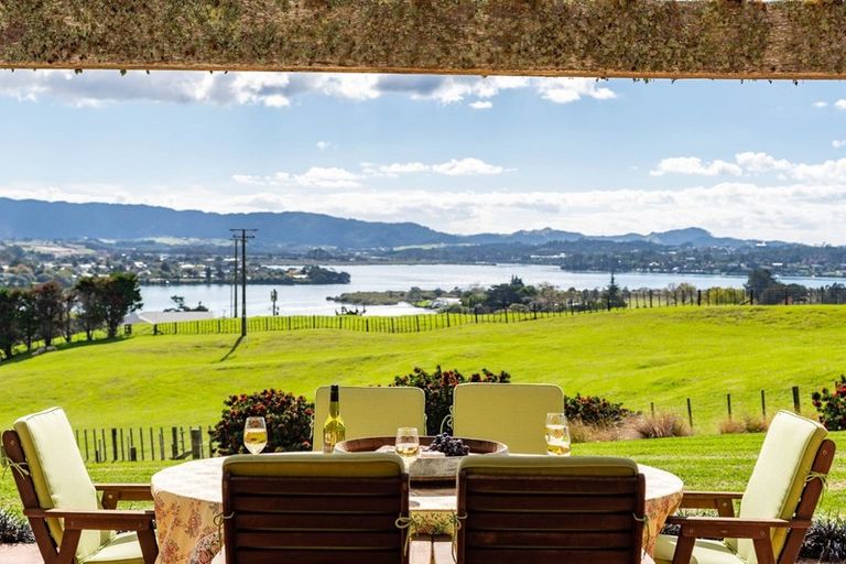 Photo of property in 65a Tomarata Road, Mangawhai, 0975