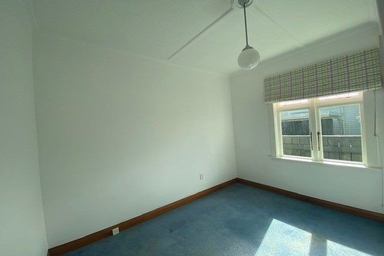Photo of property in 61 Puriri Street, Woburn, Lower Hutt, 5010