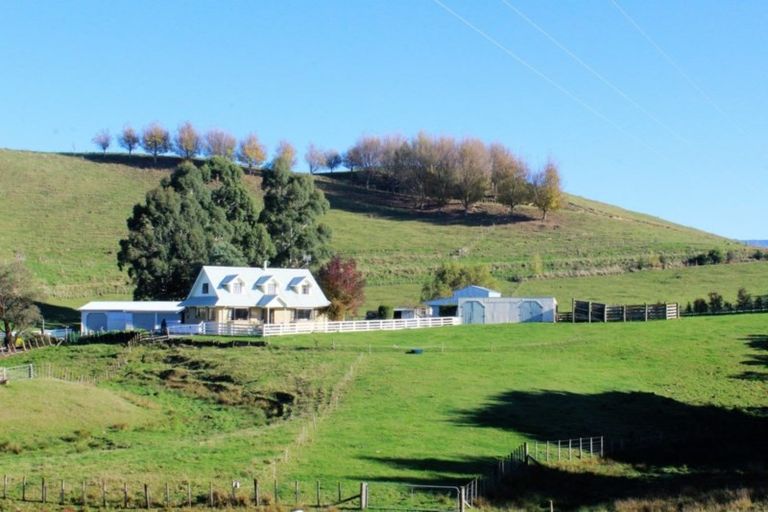 Photo of property in 10 Rule Road, Dannevirke, 4930