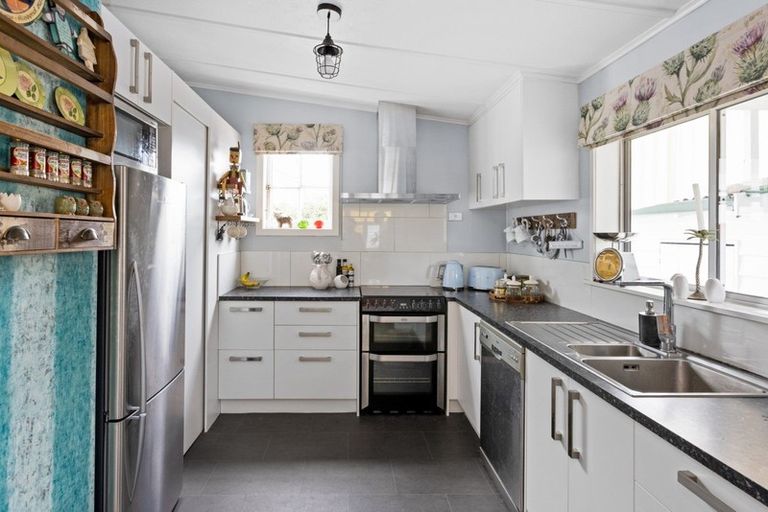 Photo of property in 146 Vigor Brown Street, Napier South, Napier, 4110