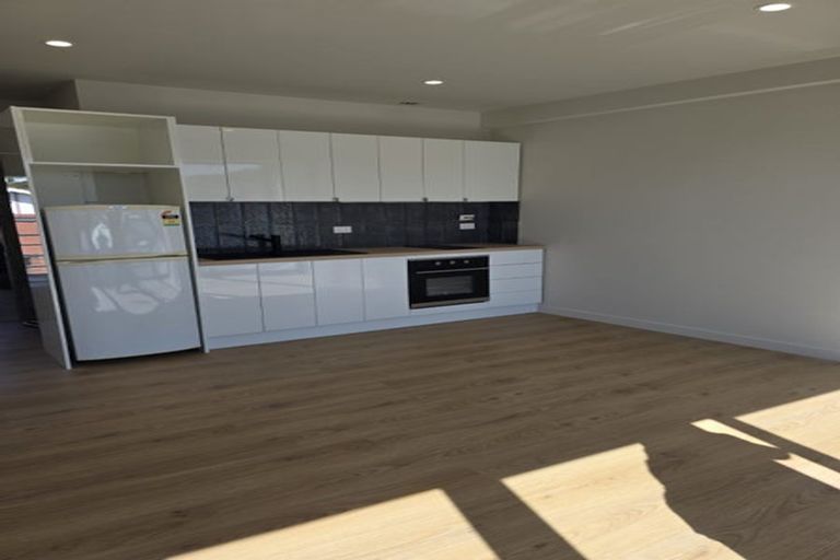 Photo of property in 2 Moncrieff Street, Mount Victoria, Wellington, 6011