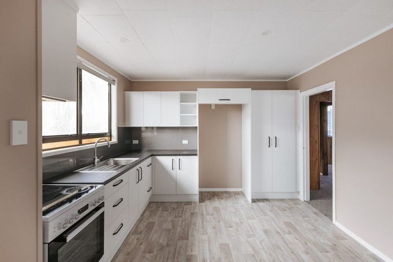 Photo of property in 16 Gordon Street, Kawerau, 3127