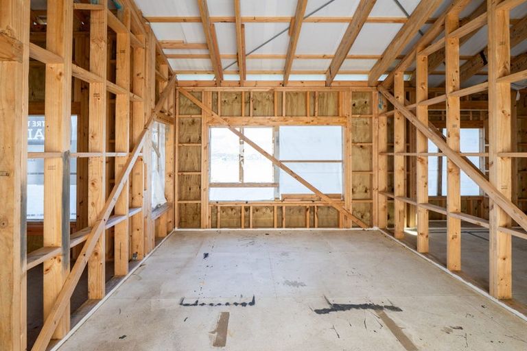 Photo of property in 5 Monarch Drive, Robinsons Bay, Akaroa, 7581