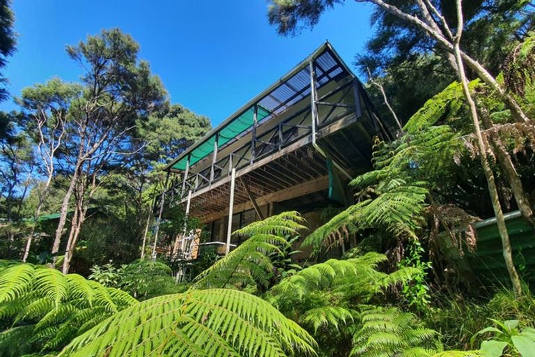 Photo of property in 48 Schoolhouse Bay Road, Kawau Island, 0920