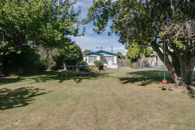 Photo of property in 614 Murdoch Road East, Akina, Hastings, 4122