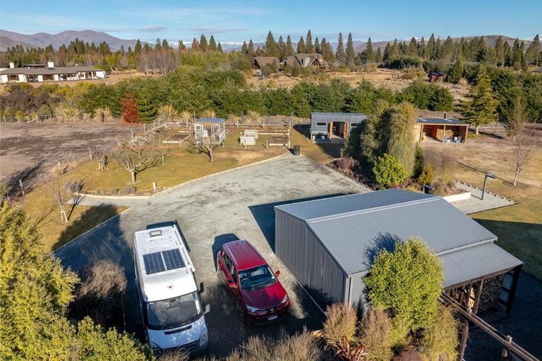 Photo of property in 16 Matukituki Crescent, Twizel, 7901