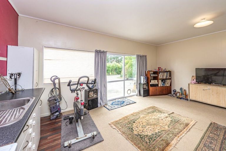 Photo of property in 30 Watt Livingstone Road, Westmere, Whanganui, 4574