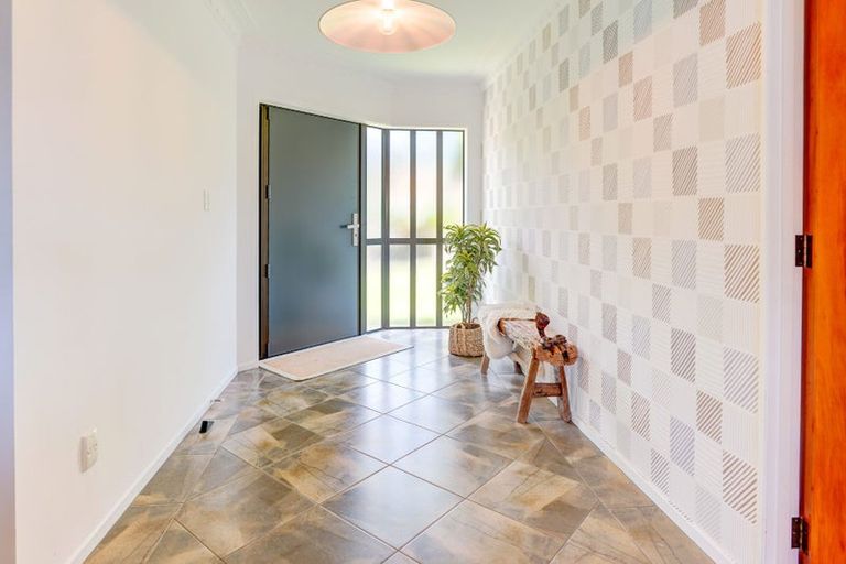 Photo of property in 66 Mission Road, Kerikeri, 0230