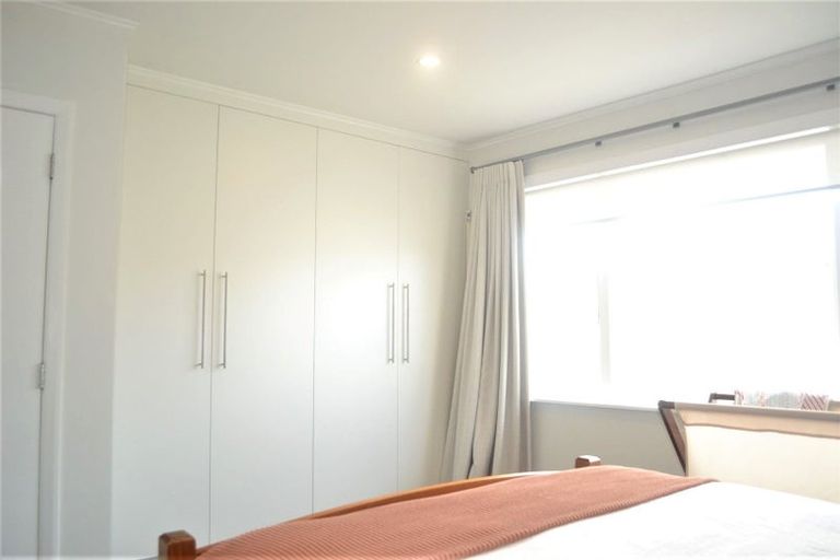 Photo of property in 103 Miramar North Road, Miramar, Wellington, 6022