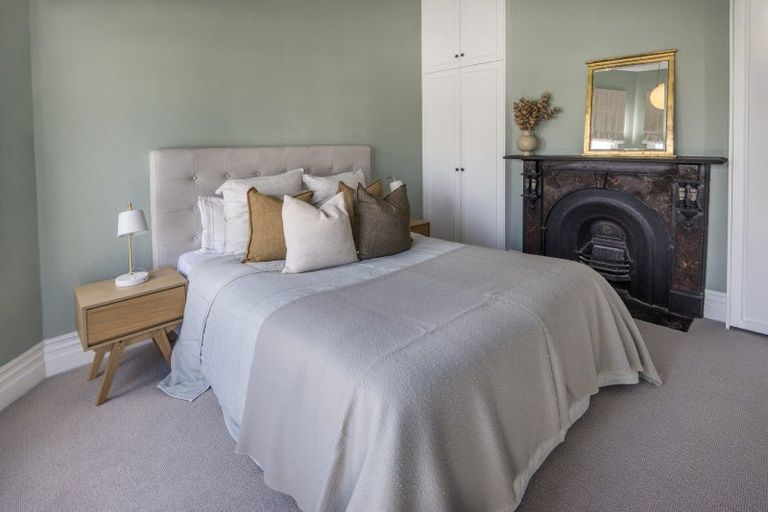 Photo of property in 2 Grahame Street, Devonport, Auckland, 0624