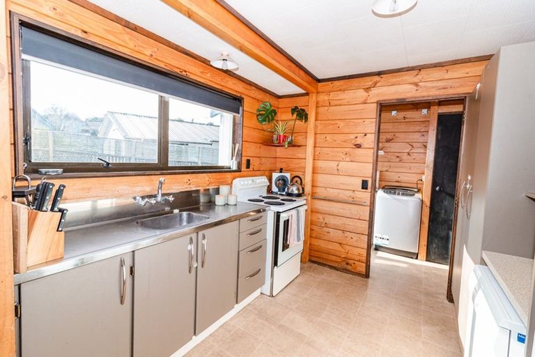 Photo of property in 86 Treadwell Street, Springvale, Whanganui, 4501