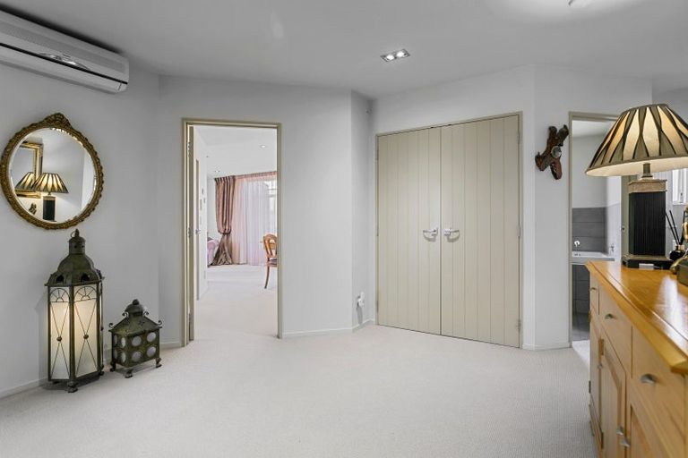 Photo of property in 382 Lake Terrace, Two Mile Bay, Taupo, 3330