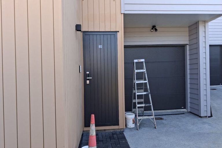 Photo of property in 3 Vanbrugh Place, Bucklands Beach, Auckland, 2014