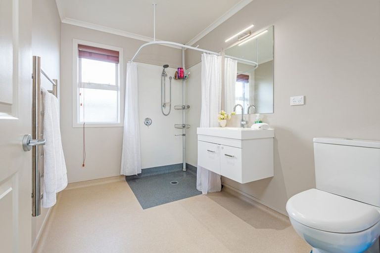 Photo of property in 1 Brigidine Place, Pahiatua, 4910