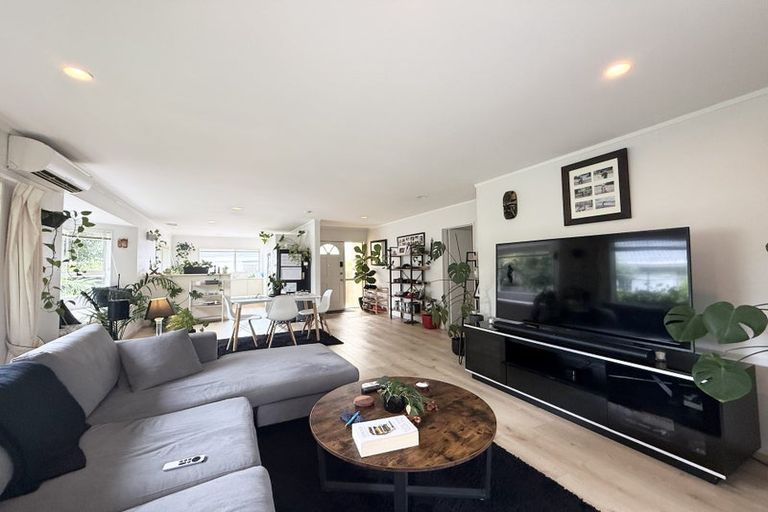 Photo of property in 3/89 Nile Road, Milford, Auckland, 0620