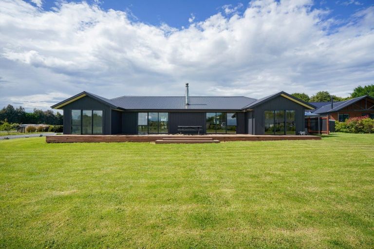 Photo of property in 15 Oreti Road, Otatara, Invercargill, 9879