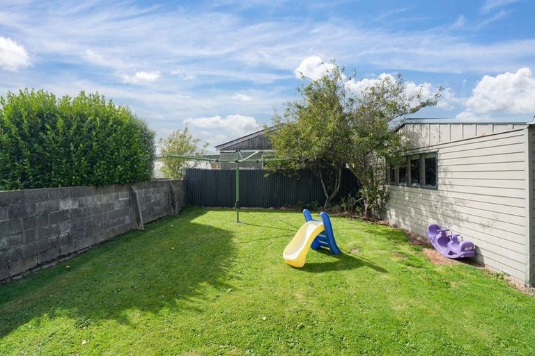 Photo of property in 9 Dumbarton Place, Strathern, Invercargill, 9812