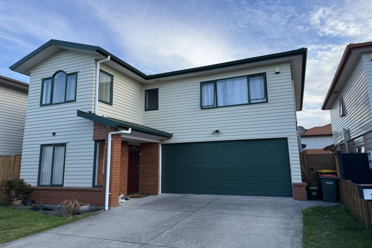 Photo of property in 38 Maypark Crescent, Flat Bush, Auckland, 2016