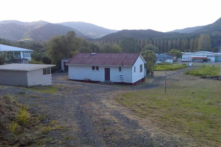 Photo of property in 22 Teachers Road, Broadwood, Kohukohu, 0491