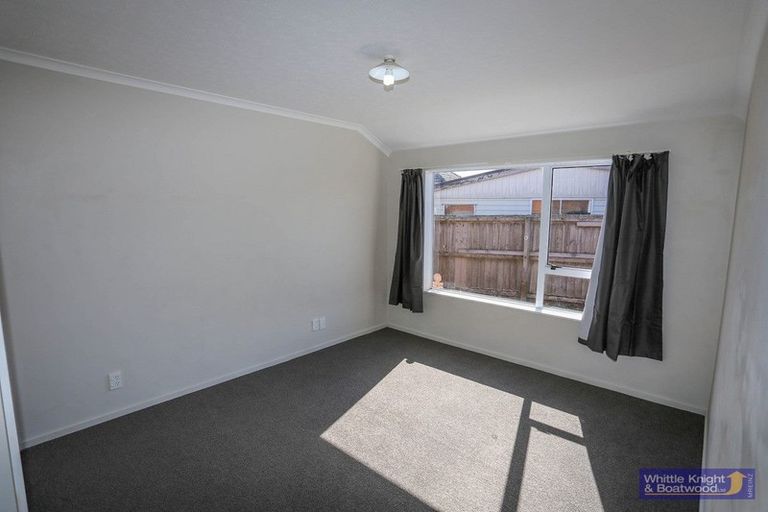 Photo of property in 190a Wainoni Road, Avondale, Christchurch, 8061