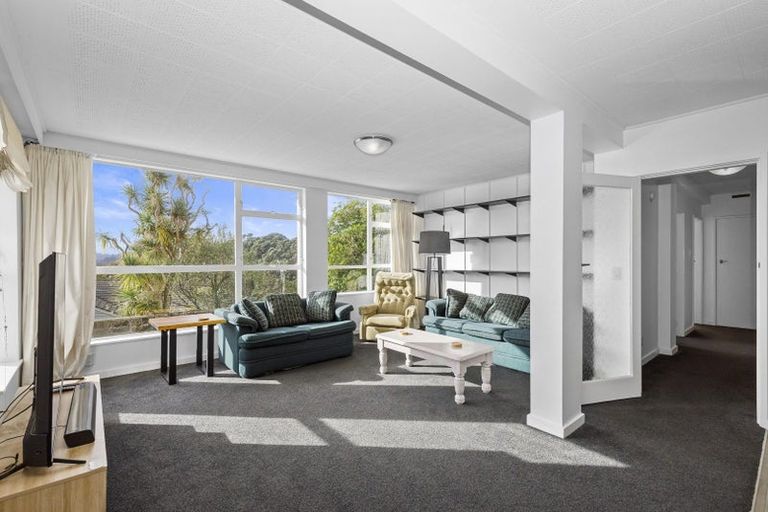 Photo of property in Greenmantle Flats, 88a Salamanca Road, Kelburn, Wellington, 6012