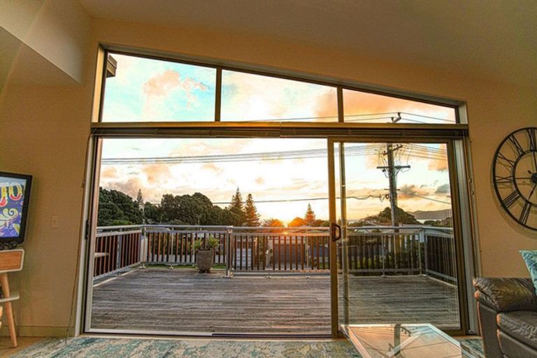 Photo of property in 20b Wharemauku Road, Raumati Beach, Paraparaumu, 5032